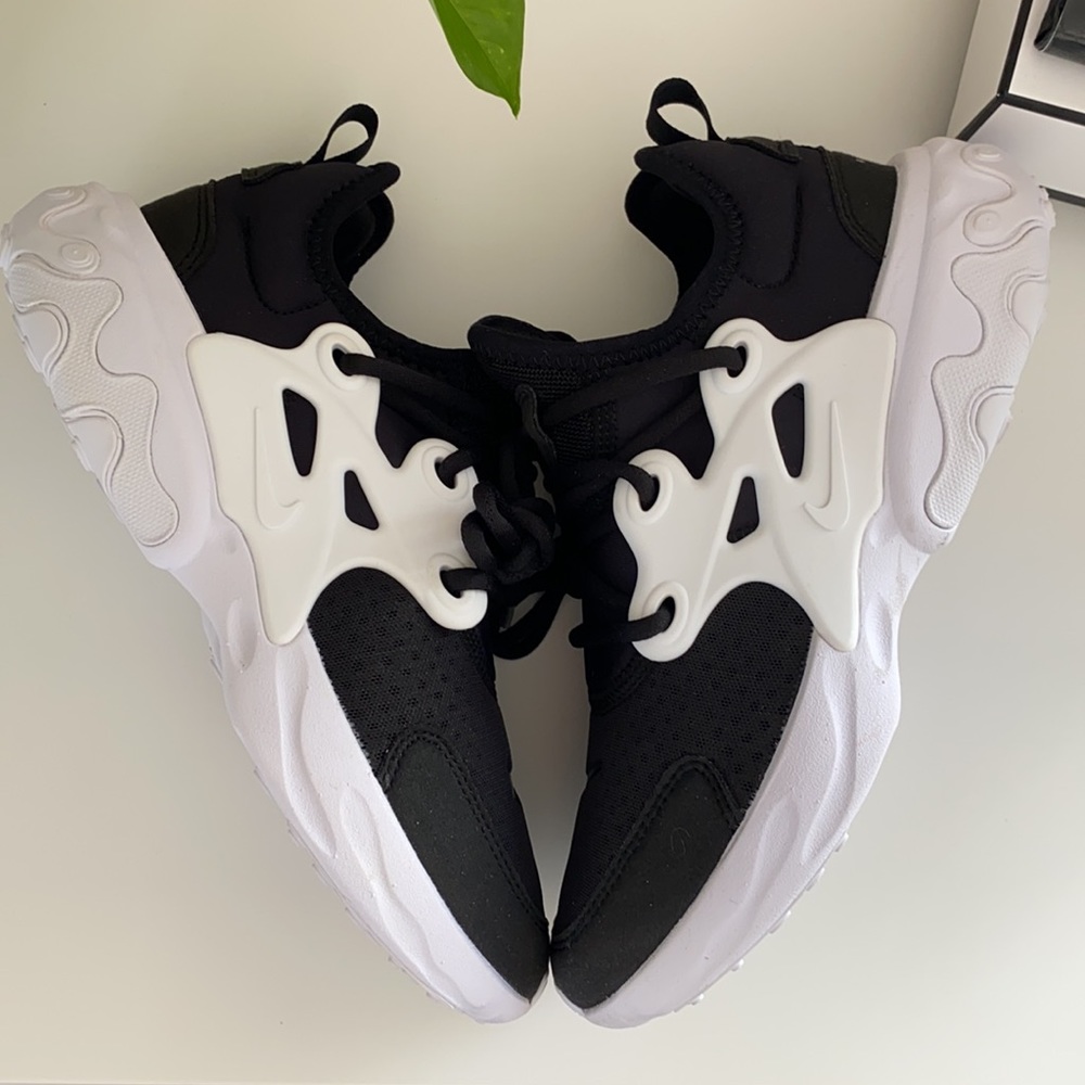 New Nike react presto black Running shoes - Picture 7 of 8